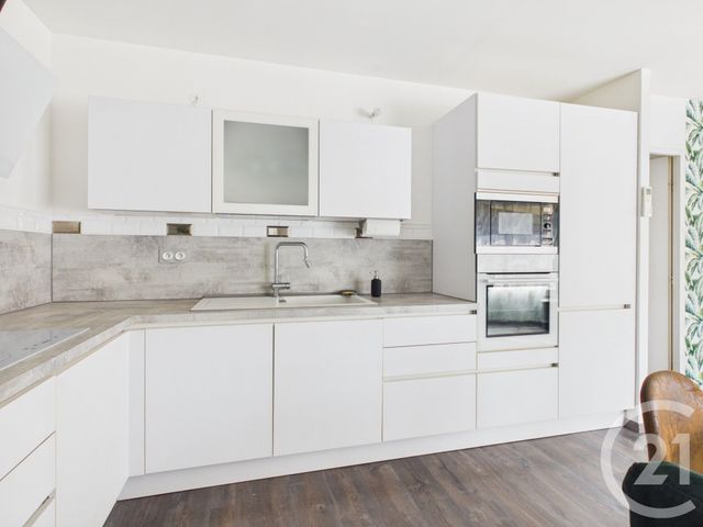 Appartement F3 &agrave; louer - 3 pi&egrave;ces - 60,10 m2 - La Valette Du Var - 83 - PROVENCE-ALPES-COTE-D-AZUR