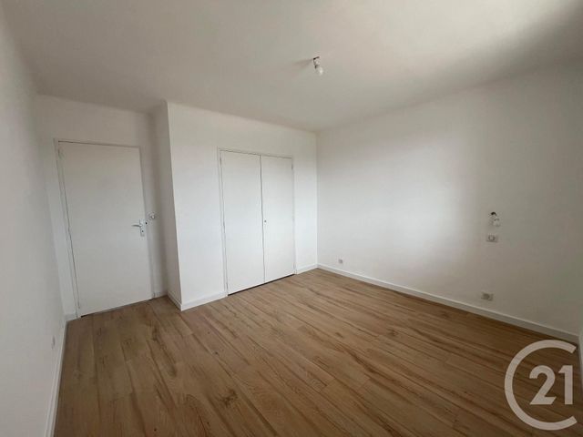 Appartement F3 &agrave; louer - 3 pi&egrave;ces - 56,83 m2 - La Valette Du Var - 83 - PROVENCE-ALPES-COTE-D-AZUR