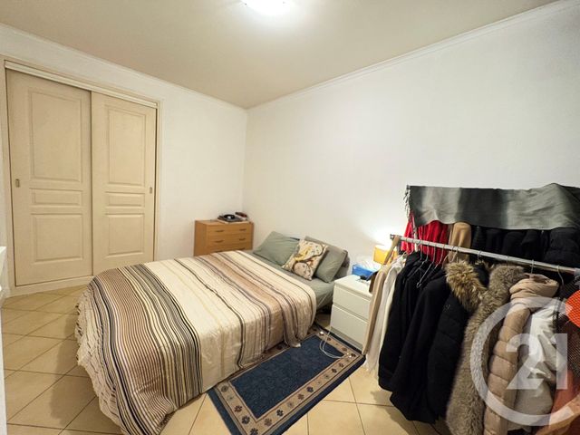 Appartement F2 &agrave; louer - 2 pi&egrave;ces - 52,72 m2 - Toulon - 83 - PROVENCE-ALPES-COTE-D-AZUR