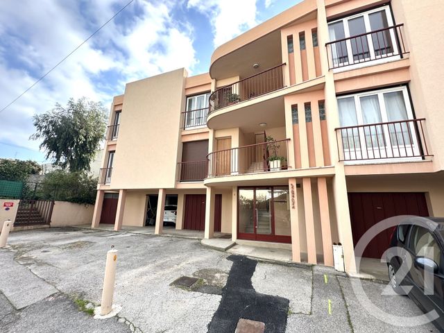 Appartement F3 à vendre - 3 pièces - 57 m2 - Toulon - 83 - PROVENCE-ALPES-COTE-D-AZUR