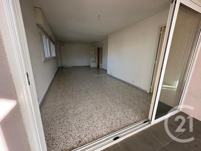 Appartement F4 &agrave; vendre - 4 pi&egrave;ces - 76,88 m2 - Toulon - 83 - PROVENCE-ALPES-COTE-D-AZUR