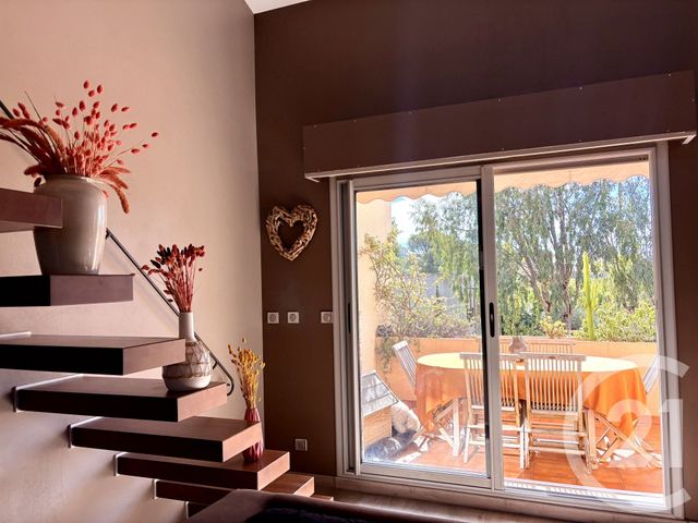 Appartement F7 à vendre - 7 pièces - 103,98 m2 - Toulon - 83 - PROVENCE-ALPES-COTE-D-AZUR