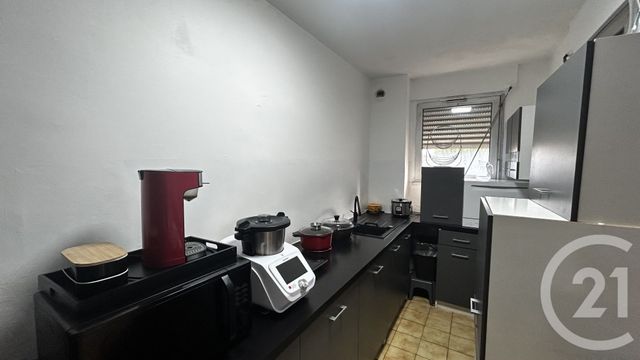 Appartement T4 à vendre - 4 pièces - 73,36 m2 - Toulon - 83 - PROVENCE-ALPES-COTE-D-AZUR