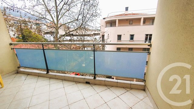 Appartement F4 à vendre - 4 pièces - 76,66 m2 - Toulon - 83 - PROVENCE-ALPES-COTE-D-AZUR