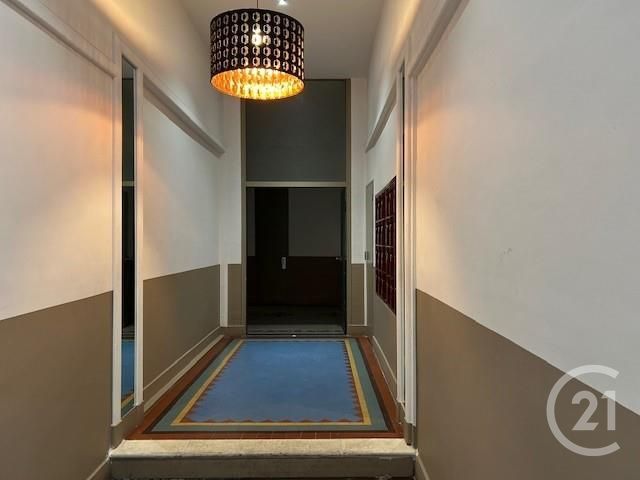 Appartement F5 à vendre - 5 pièces - 113 m2 - Toulon - 83 - PROVENCE-ALPES-COTE-D-AZUR