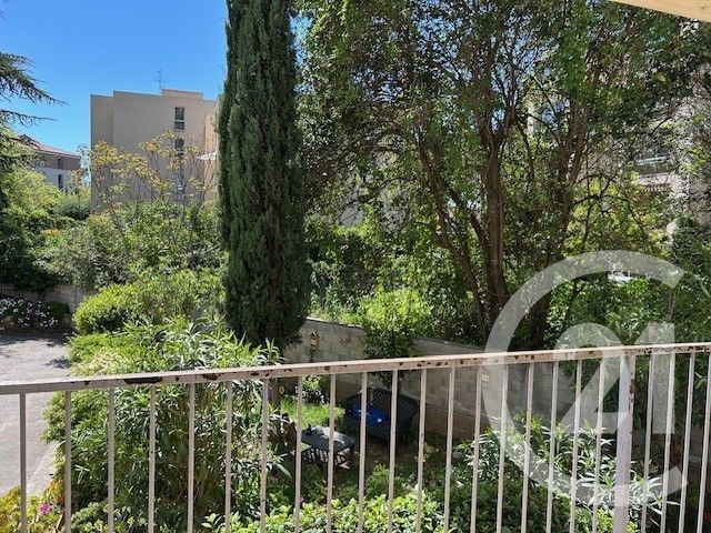 Appartement F3 bis à vendre - 4 pièces - 69,84 m2 - Toulon - 83 - PROVENCE-ALPES-COTE-D-AZUR