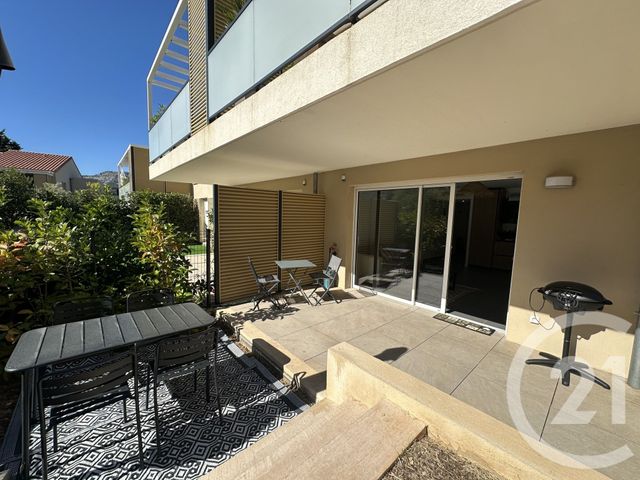 Appartement F3 à louer - 3 pièces - 64,97 m2 - Toulon - 83 - PROVENCE-ALPES-COTE-D-AZUR