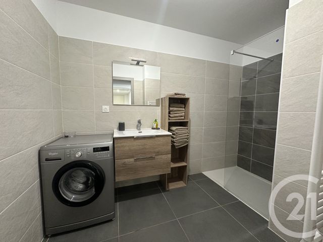 Appartement F3 à louer - 3 pièces - 64,97 m2 - Toulon - 83 - PROVENCE-ALPES-COTE-D-AZUR