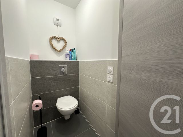 Appartement F3 à louer - 3 pièces - 64,97 m2 - Toulon - 83 - PROVENCE-ALPES-COTE-D-AZUR