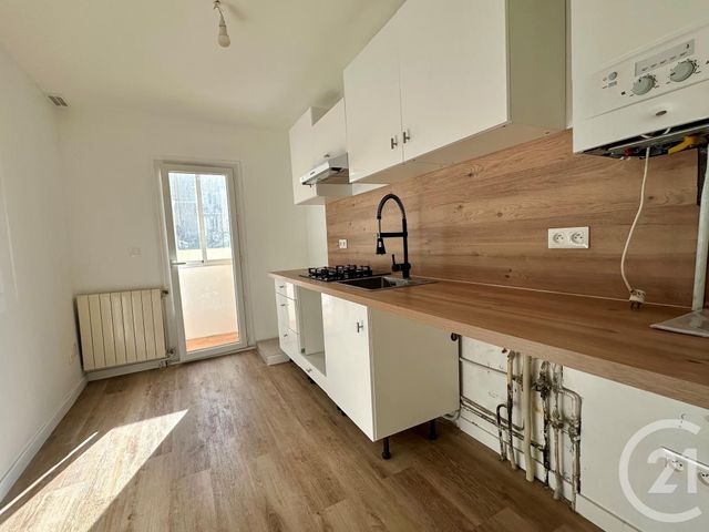 Appartement F3 à louer - 3 pièces - 61,63 m2 - Toulon - 83 - PROVENCE-ALPES-COTE-D-AZUR