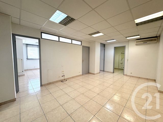 Divers à vendre - 103 m2 - Toulon - 83 - PROVENCE-ALPES-COTE-D-AZUR