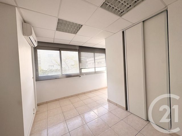 Divers à vendre - 103 m2 - Toulon - 83 - PROVENCE-ALPES-COTE-D-AZUR