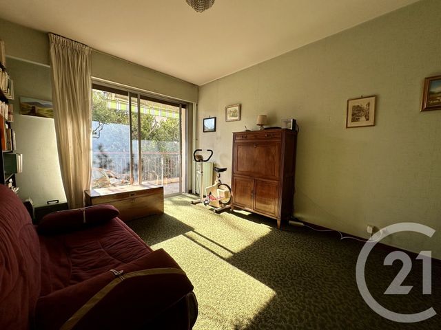 Appartement F4 à vendre - 4 pièces - 82,94 m2 - Toulon - 83 - PROVENCE-ALPES-COTE-D-AZUR