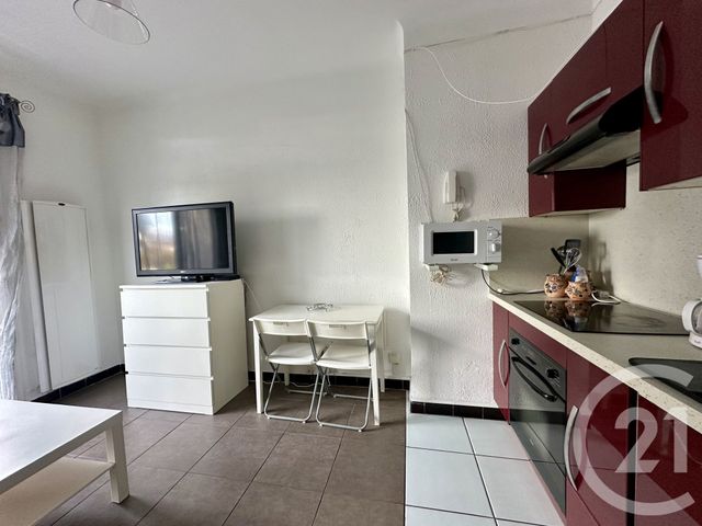 Appartement F1 à vendre - 1 pièce - 24 m2 - Toulon - 83 - PROVENCE-ALPES-COTE-D-AZUR