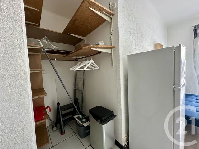 Appartement F1 à vendre - 1 pièce - 24 m2 - Toulon - 83 - PROVENCE-ALPES-COTE-D-AZUR