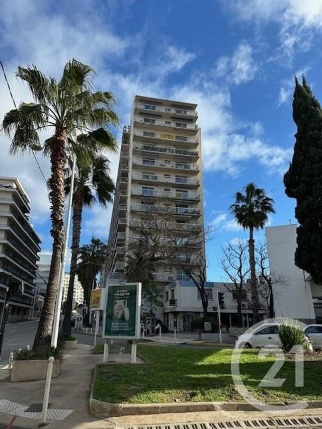 Appartement F4 &agrave; vendre - 4 pi&egrave;ces - 101,85 m2 - Toulon - 83 - PROVENCE-ALPES-COTE-D-AZUR