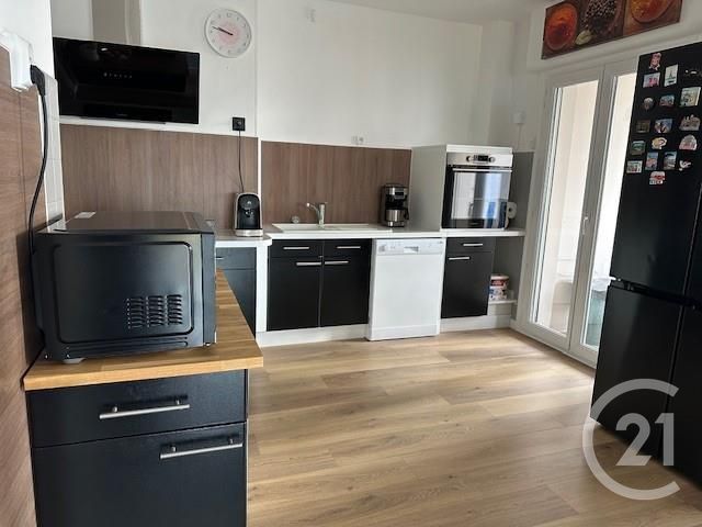Appartement F4 &agrave; vendre - 4 pi&egrave;ces - 101,85 m2 - Toulon - 83 - PROVENCE-ALPES-COTE-D-AZUR