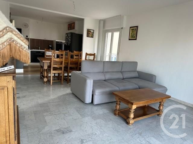 Appartement F4 &agrave; vendre - 4 pi&egrave;ces - 101,85 m2 - Toulon - 83 - PROVENCE-ALPES-COTE-D-AZUR
