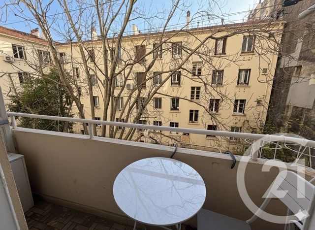 Appartement F5 à vendre - 4 pièces - 96,61 m2 - Toulon - 83 - PROVENCE-ALPES-COTE-D-AZUR