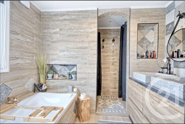 Maison &agrave; vendre - 5 pi&egrave;ces - 120 m2 - Toulon - 83 - PROVENCE-ALPES-COTE-D-AZUR