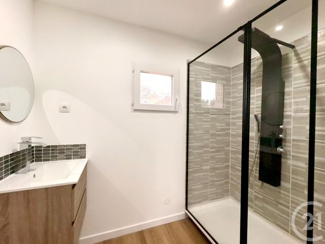 Appartement F2 &agrave; vendre - 2 pi&egrave;ces - 55,91 m2 - Toulon - 83 - PROVENCE-ALPES-COTE-D-AZUR