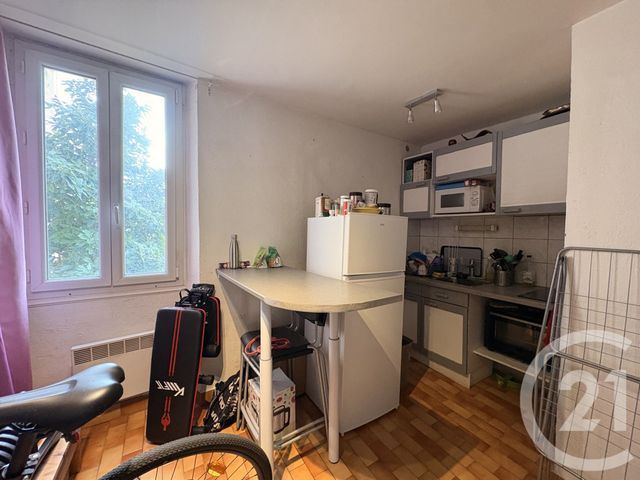 Appartement F1 bis &agrave; vendre - 2 pi&egrave;ces - 27,17 m2 - Toulon - 83 - PROVENCE-ALPES-COTE-D-AZUR