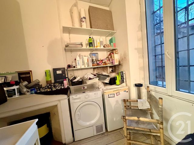 Commerce &agrave; louer - 47,29 m2 - 83 - PROVENCE-ALPES-COTE-D-AZUR