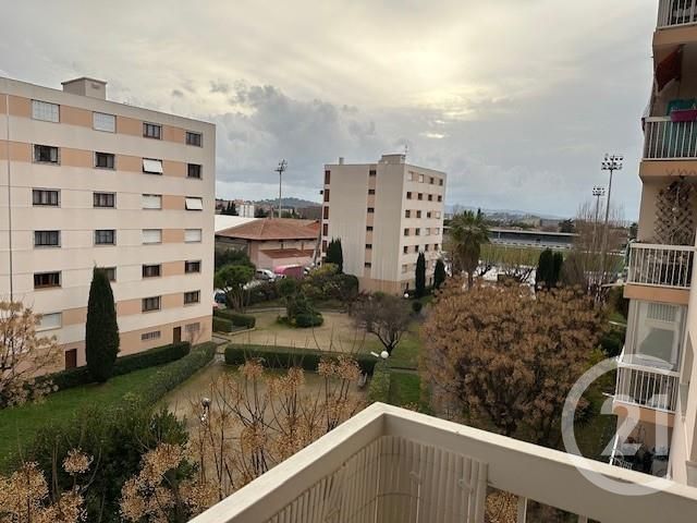 Appartement F3 &agrave; vendre - 3 pi&egrave;ces - 66,25 m2 - La Valette Du Var - 83 - PROVENCE-ALPES-COTE-D-AZUR