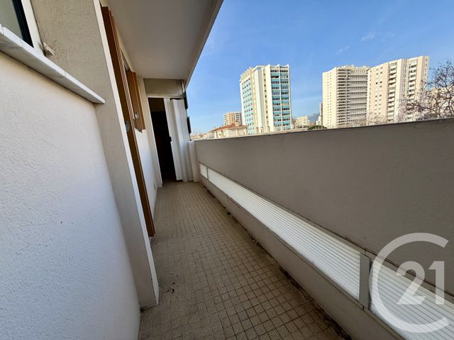 Appartement F2 &agrave; vendre - 2 pi&egrave;ces - 55,60 m2 - Toulon - 83 - PROVENCE-ALPES-COTE-D-AZUR