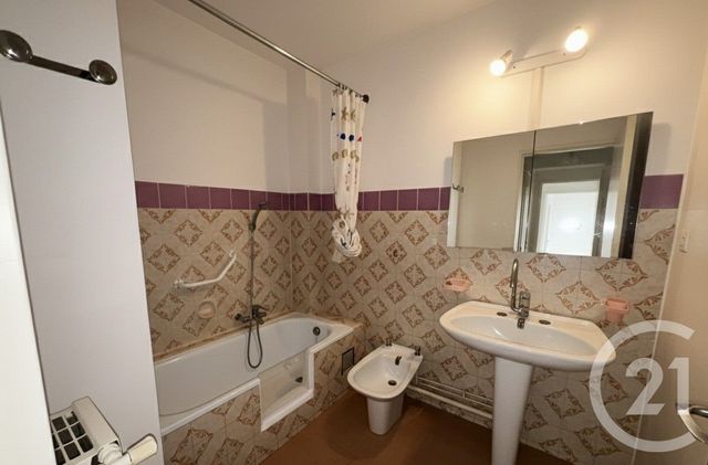 Appartement F2 &agrave; vendre - 2 pi&egrave;ces - 50 m2 - Toulon - 83 - PROVENCE-ALPES-COTE-D-AZUR