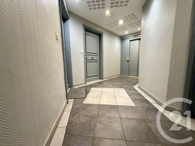 Appartement F2 &agrave; vendre - 2 pi&egrave;ces - 41,30 m2 - Toulon - 83 - PROVENCE-ALPES-COTE-D-AZUR