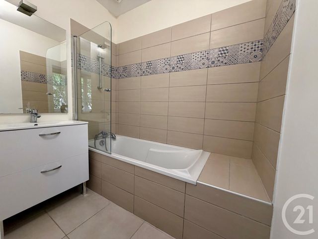 Appartement F4 &agrave; vendre - 4 pi&egrave;ces - 99,32 m2 - Toulon - 83 - PROVENCE-ALPES-COTE-D-AZUR